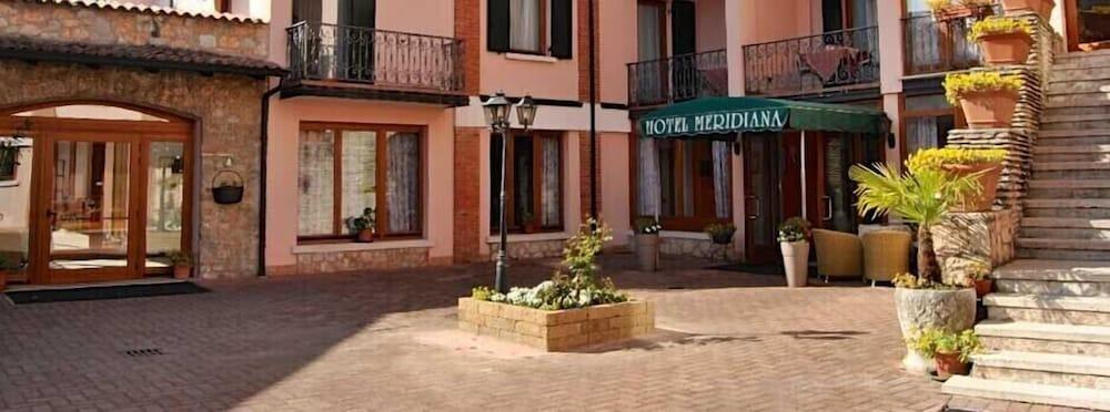 Hotel Meridiana Sirmione Exterior photo