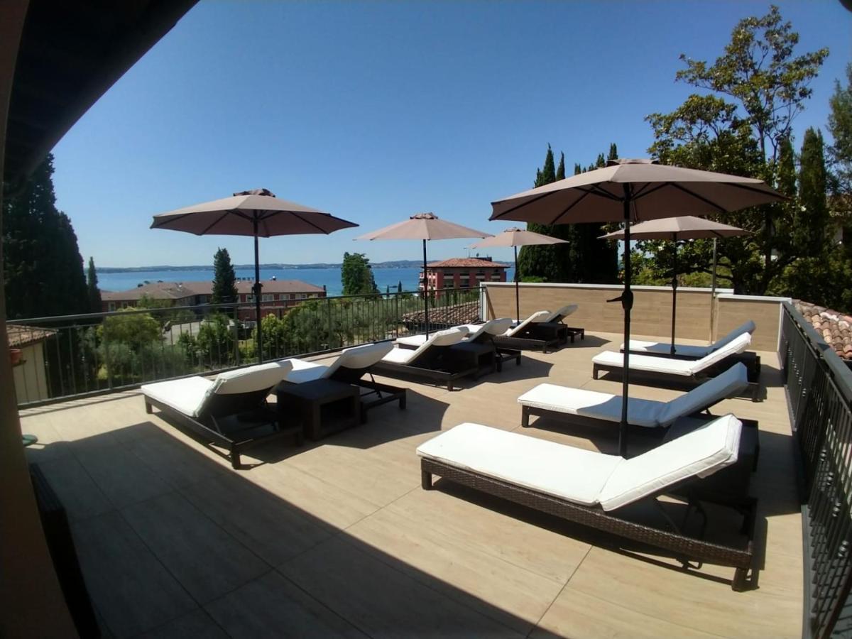 Hotel Meridiana Sirmione Exterior photo